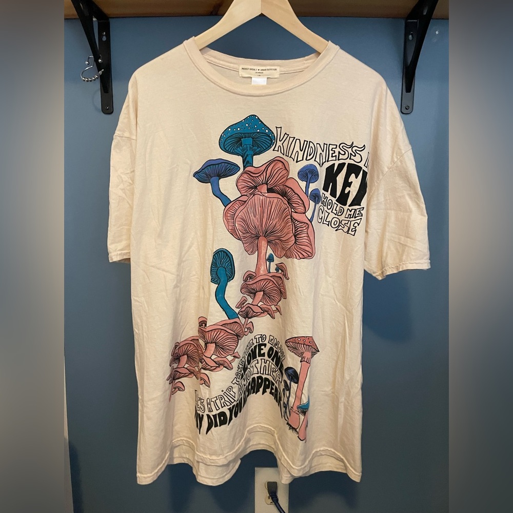 Mushroom tshirt